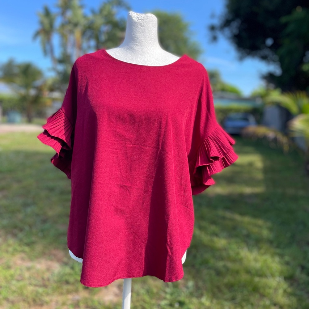 Haute Monde Maroon Flutter Blouse Size Large